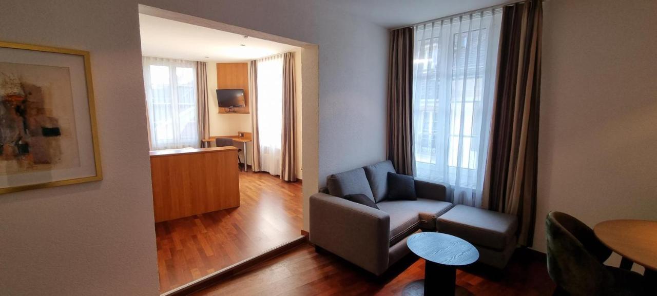 زوفينجن Apart Hotel Amadeo المظهر الخارجي الصورة